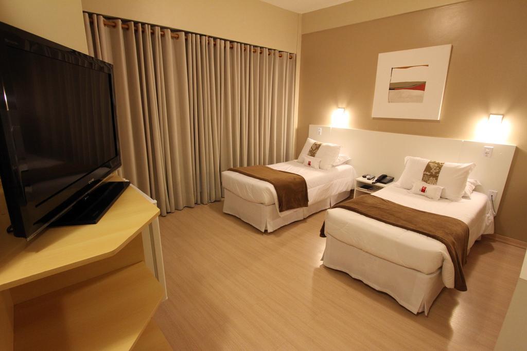 Hotel Curi Executive Pelotas Kamer foto