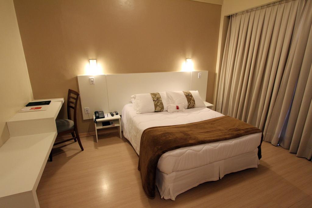 Hotel Curi Executive Pelotas Kamer foto