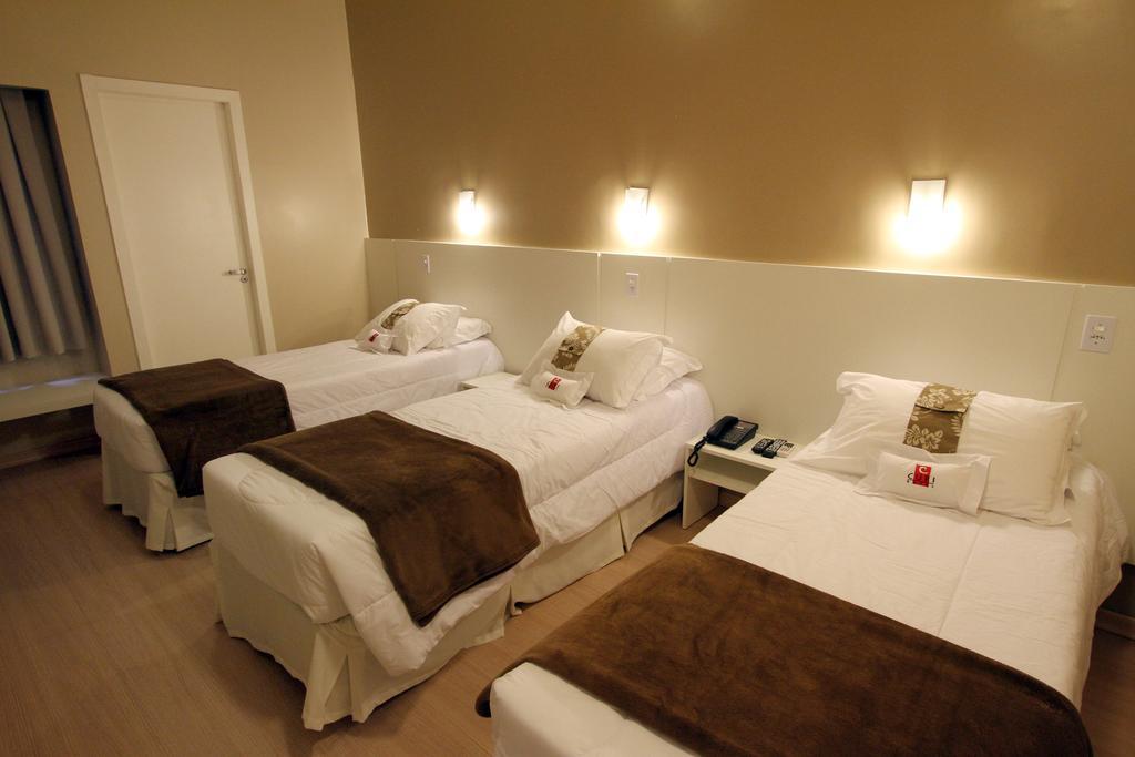 Hotel Curi Executive Pelotas Kamer foto