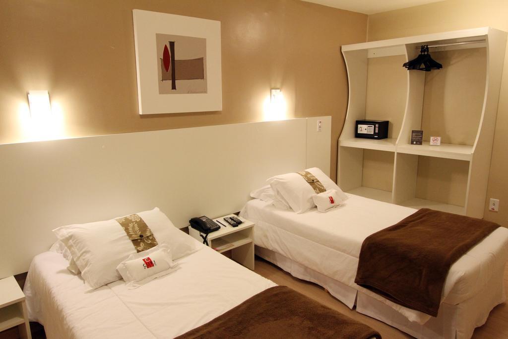 Hotel Curi Executive Pelotas Kamer foto
